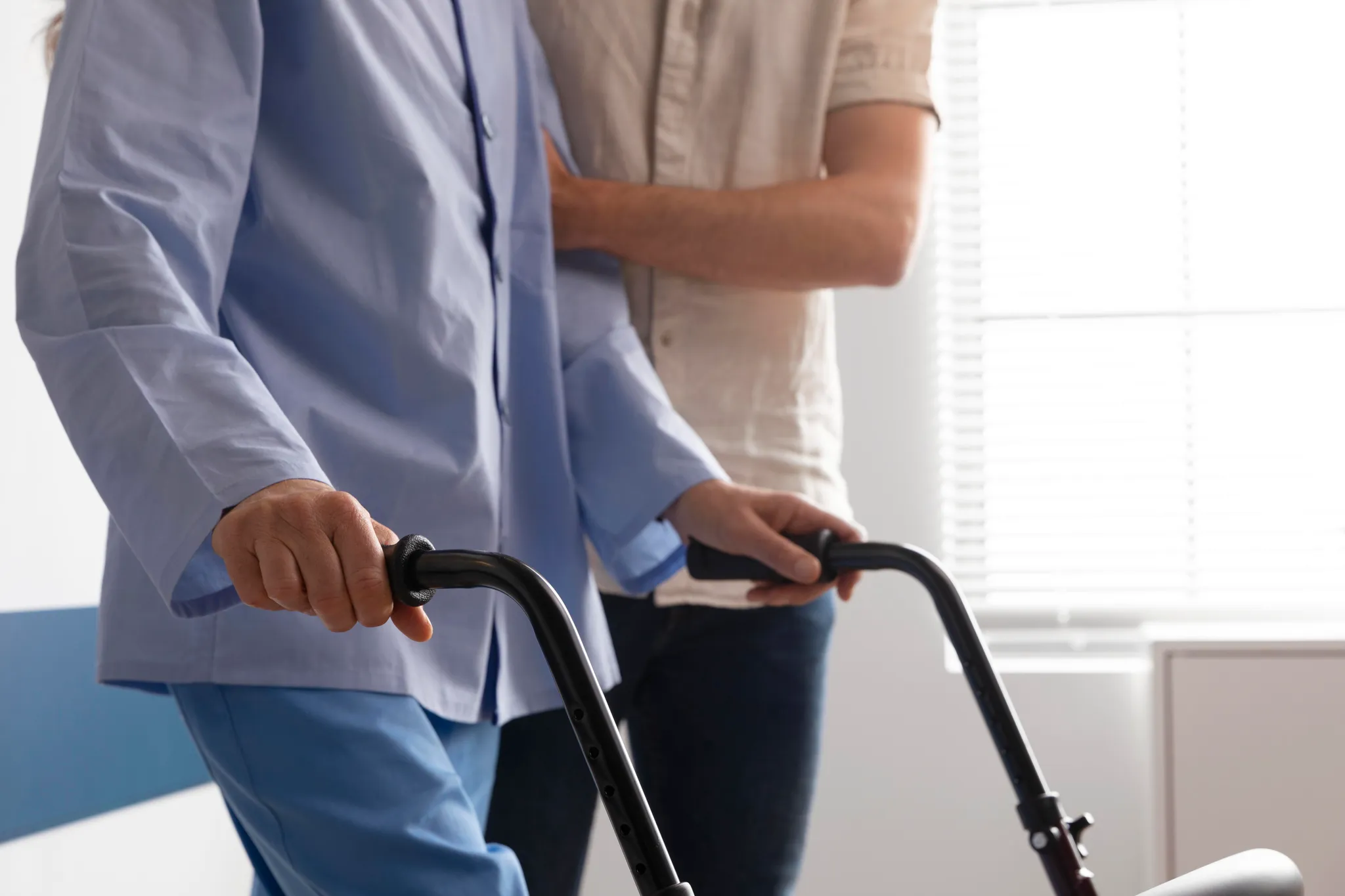health-assistant-with-female-patient